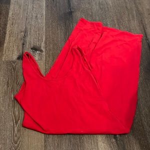 Heart and hips red midi dress